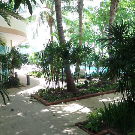 Park Lane Resort By West Joint Venture Jomtien Beach Exterior photo